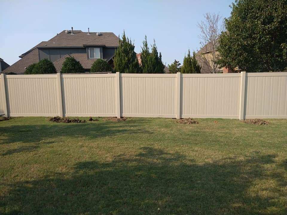 PVC/Vinyl Fence Installation - Price by Linear Feet